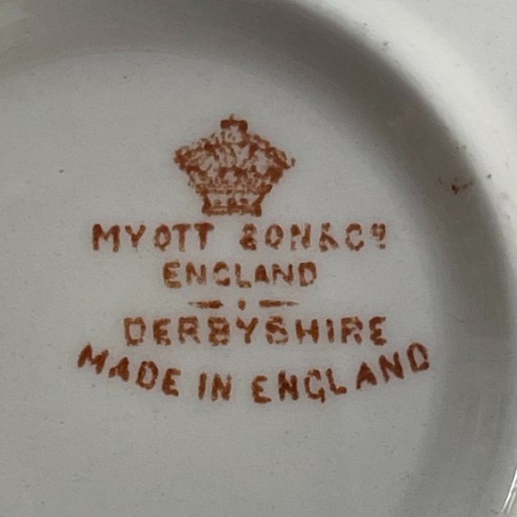 Near-Antique Set of 4 Myott So & Co "Derbyshire" Rimmed Cereal Bowls (1930's) - Picture 6 of 7